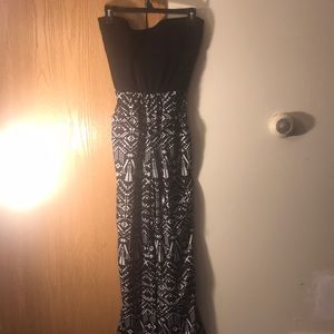 Preowned Black & White Tribal Strapless Jumpsuit